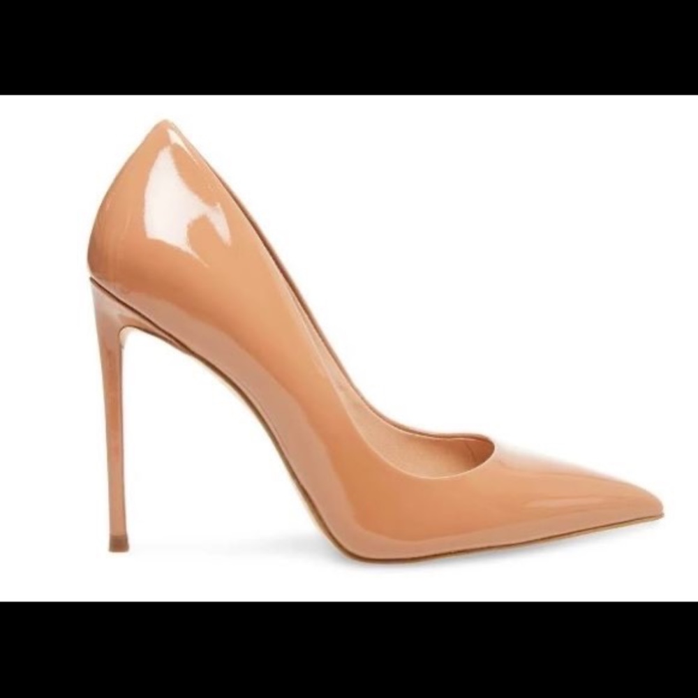 Steve Madden Camel Vala Pump